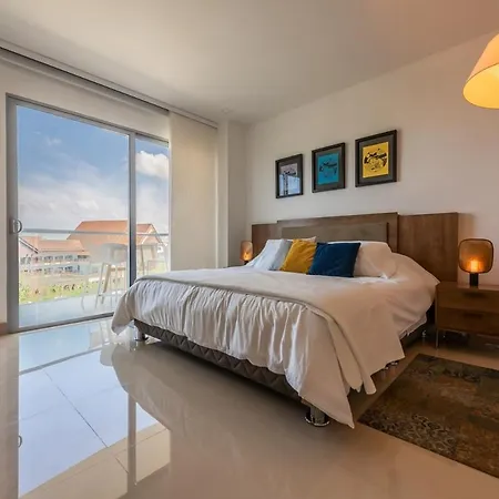 Apartamento Beachfront Modern One-bedroom With Pool, Parking *